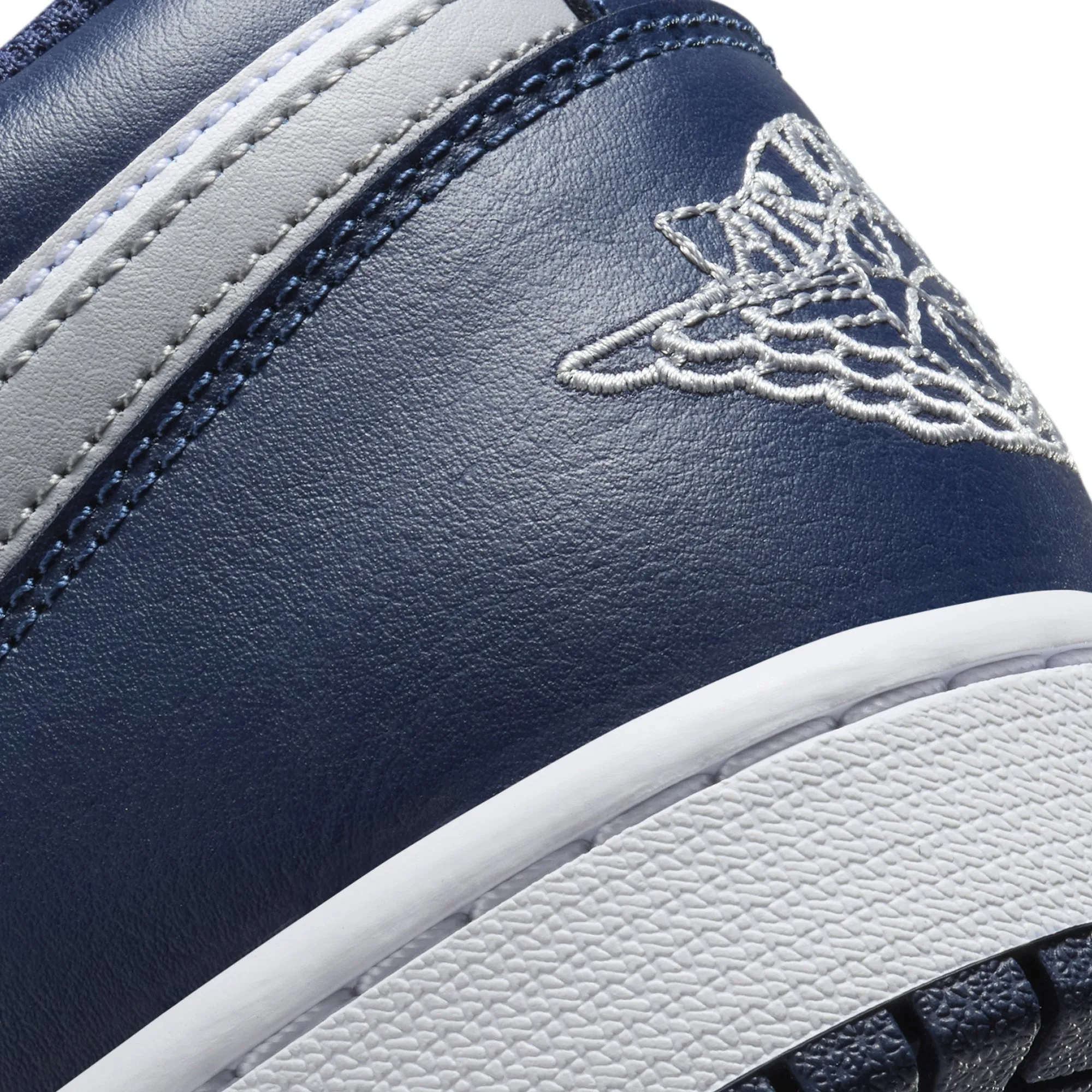 Air Jordan 1 Mens Low "Midnight Navy" Shoes