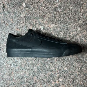 BLAZER LOW PRO GT ISO - BLACK