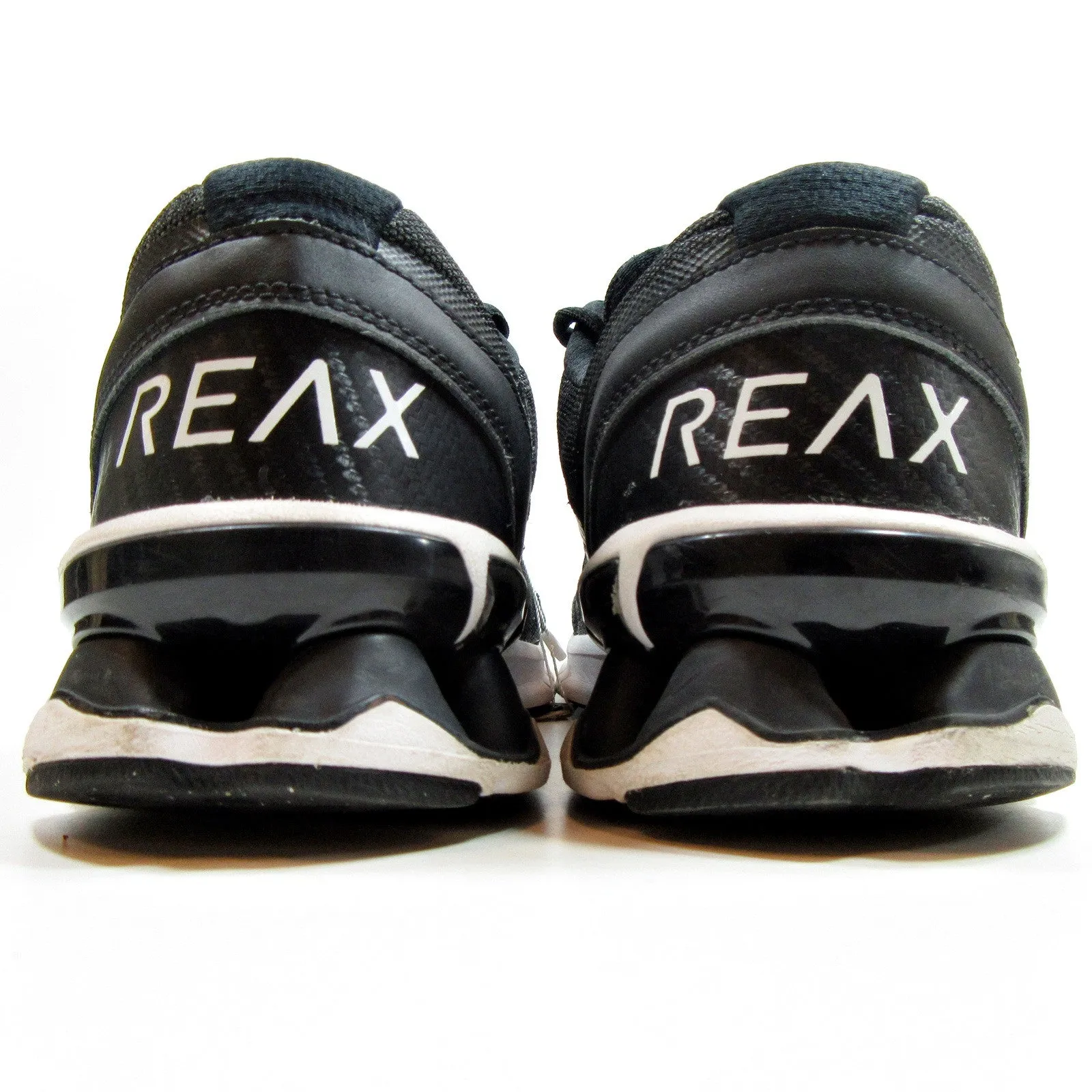 NIKE - Reax Run 10