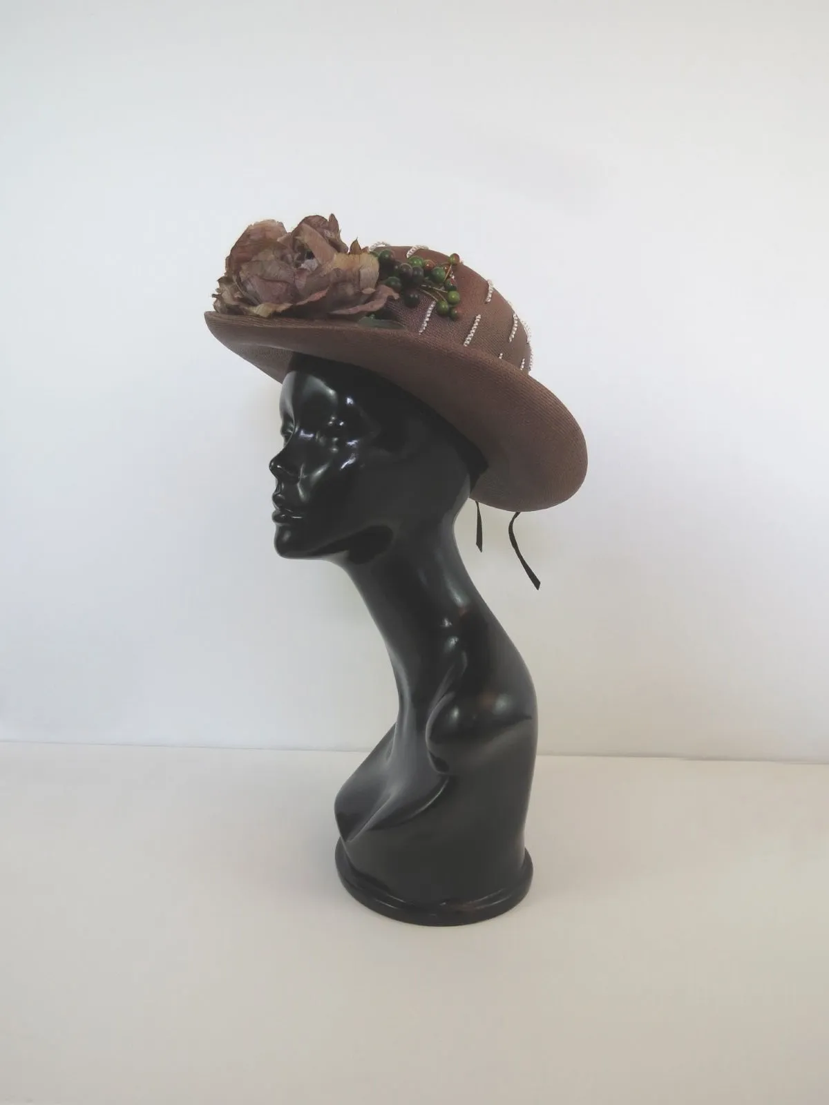 Vintage Brown Autumn Hat With Flower and Berry Trim